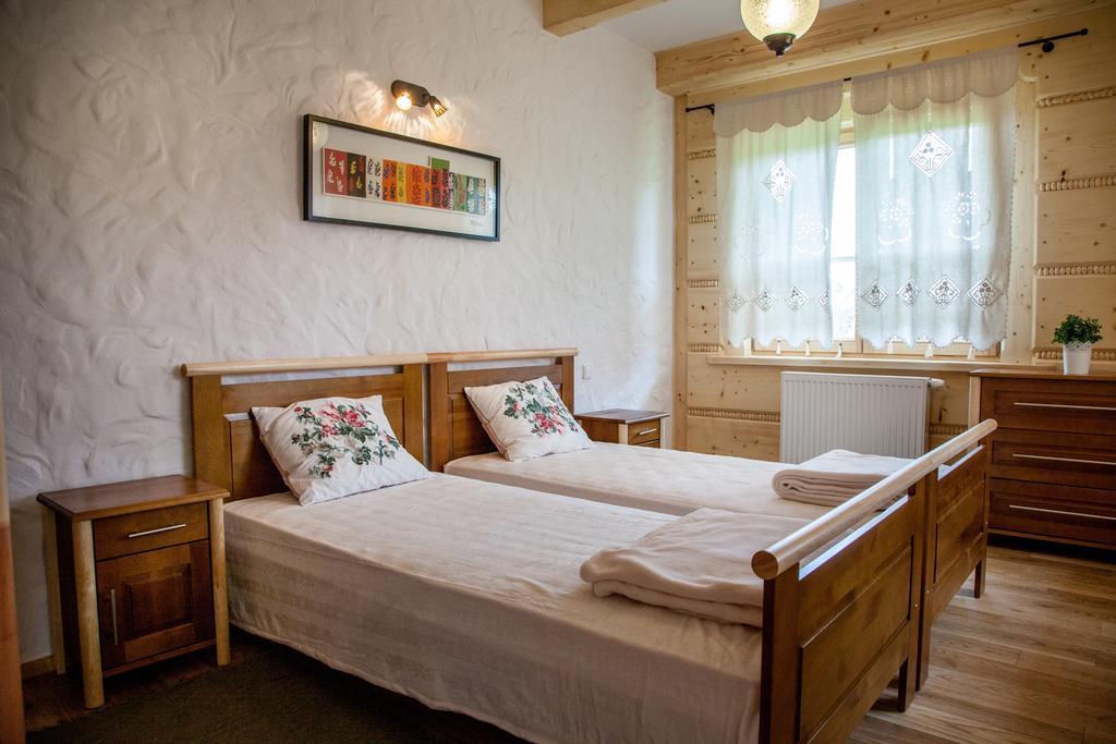 Appartement Dom Pod Smokami à Bukowina Tatrzańska Extérieur photo