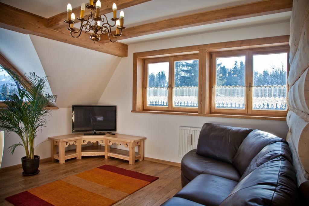 Appartement Dom Pod Smokami à Bukowina Tatrzańska Extérieur photo